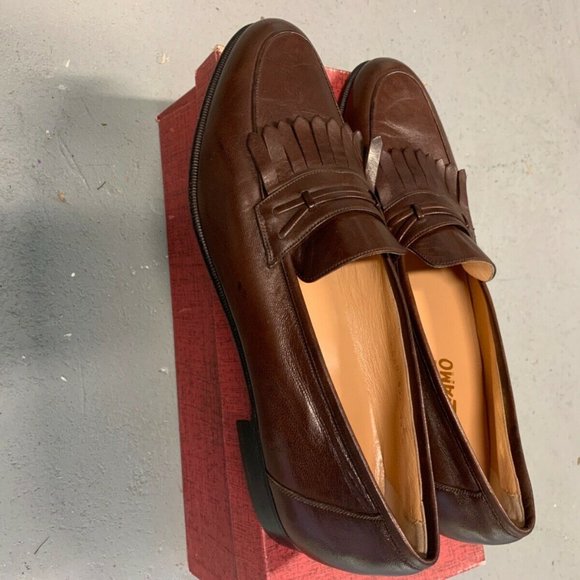 NEVER WORN VINTAGE Salvatore Ferragamo Firenze main image 5